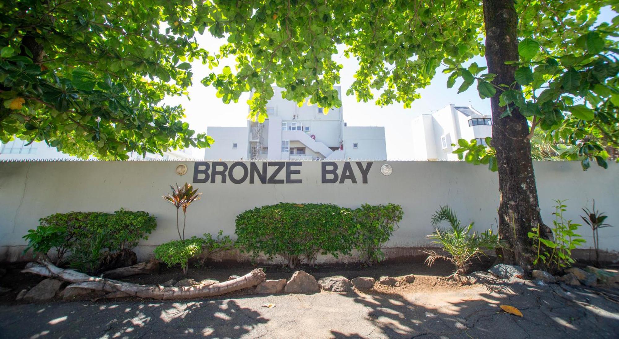 Апартаменты 16 Bronze Bay Дурбан Экстерьер фото